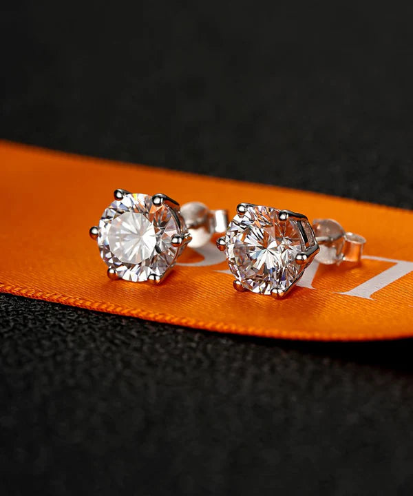 Rich Vibe Stud Earrings