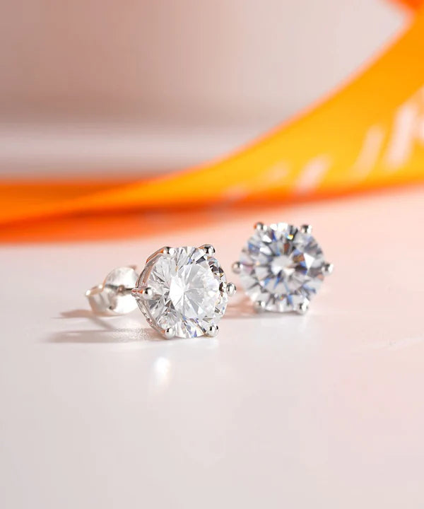 Rich Vibe Stud Earrings
